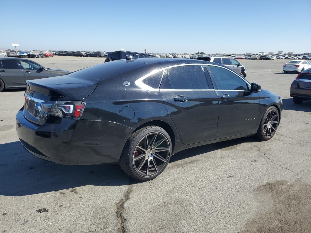 2016 Chevrolet Impala Lt - Image 3