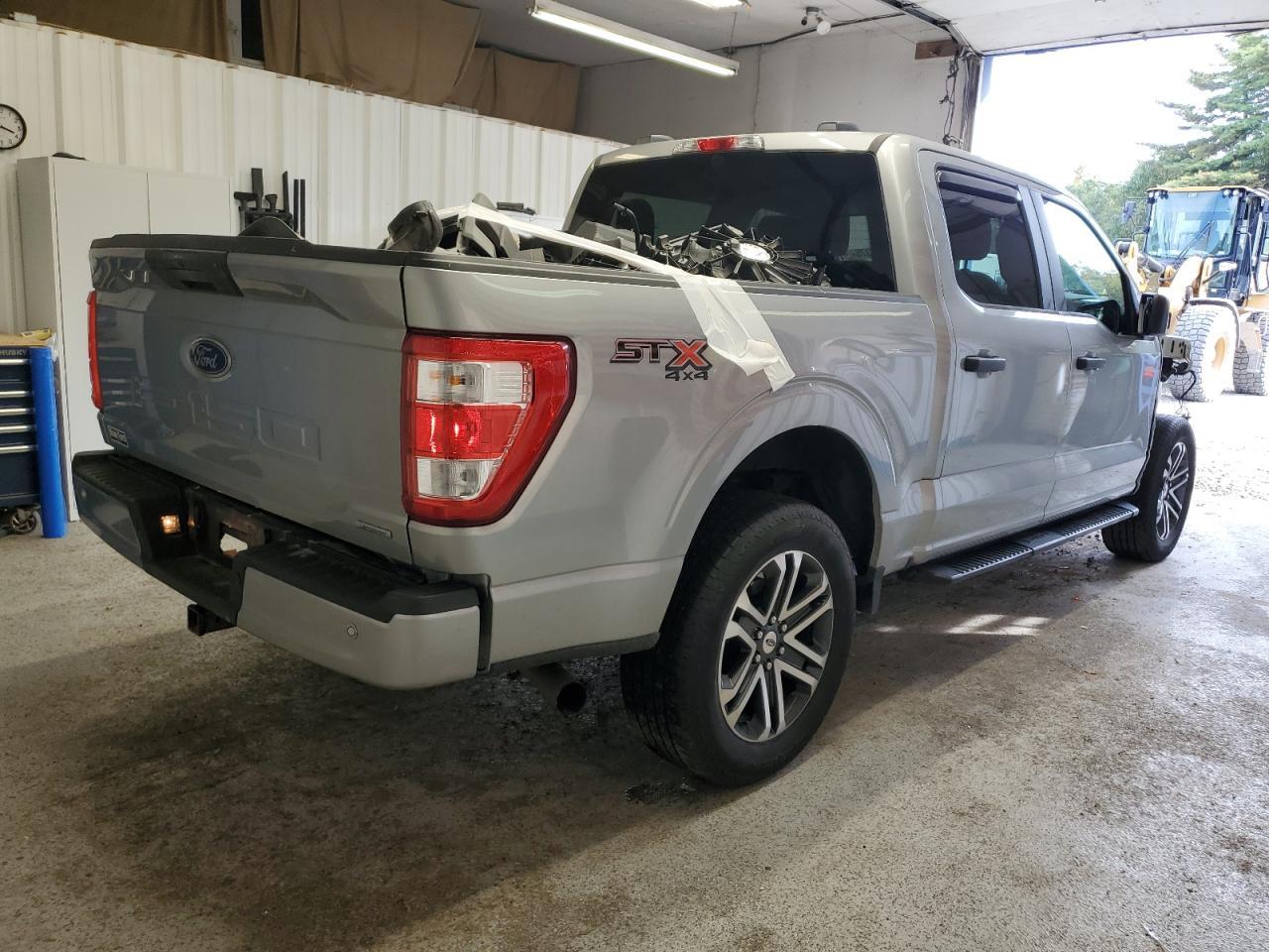 2023 Ford F150 Supercrew - Фото 3