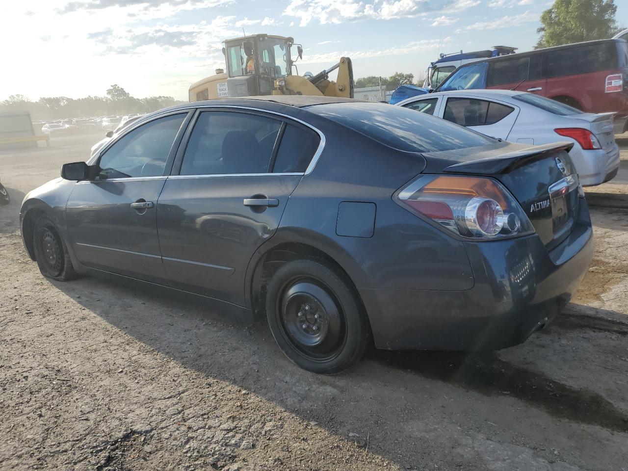 2009 Nissan Altima 2.5 - Фото 2