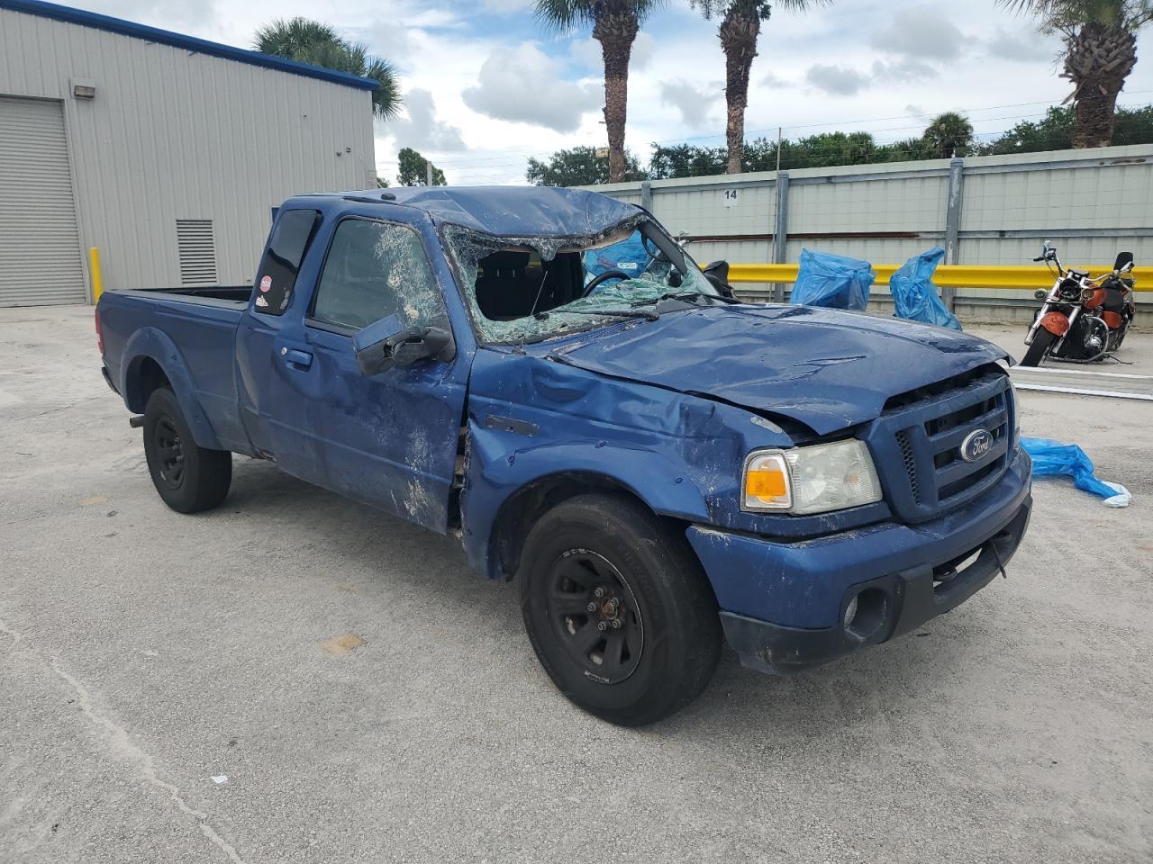 2010 Ford Ranger Super Cab - Image 4