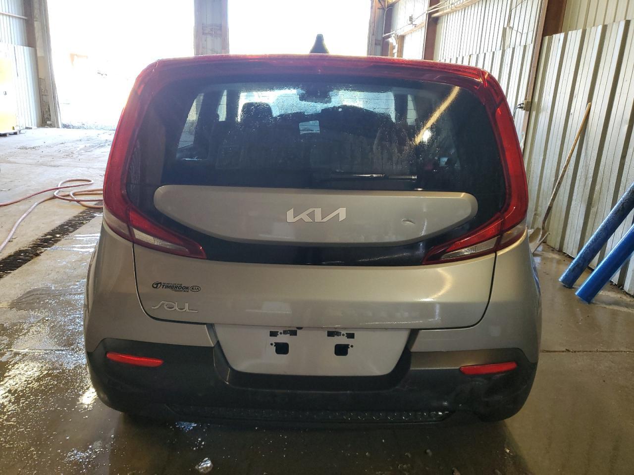 2022 Kia Soul Lx - Image 6