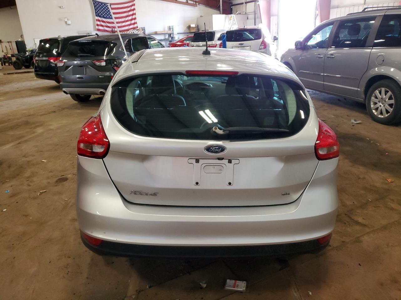 2015 Ford Focus Se - Фото 6