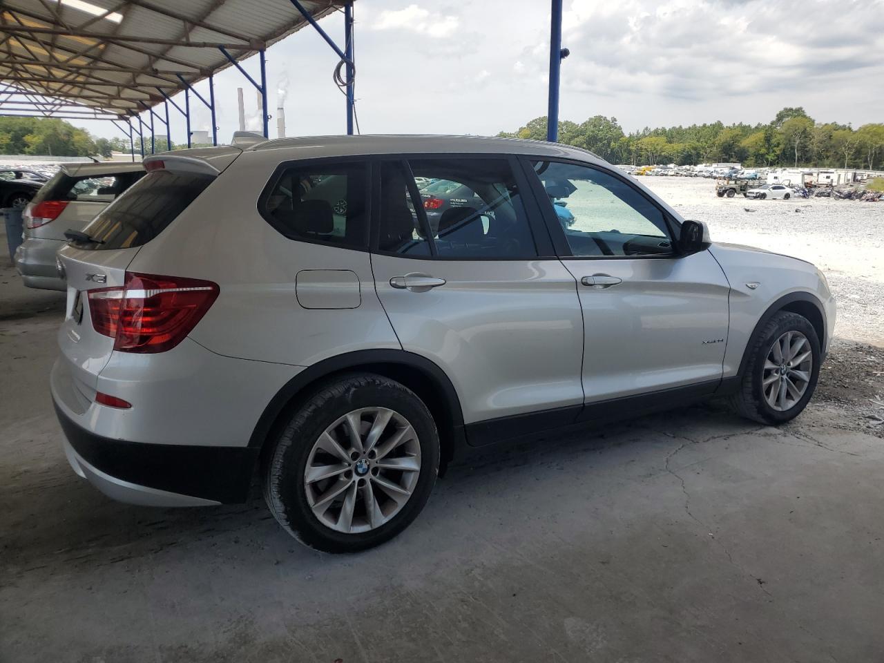 2014 BMW X3 xDrive28I - Image 3
