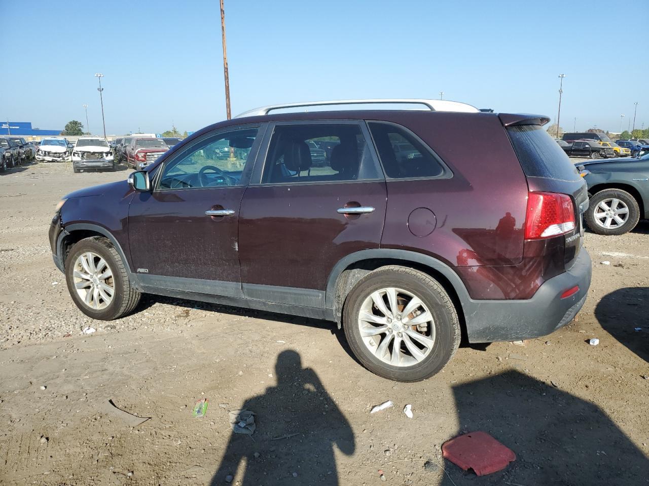 2011 Kia Sorento Ex - Image 2