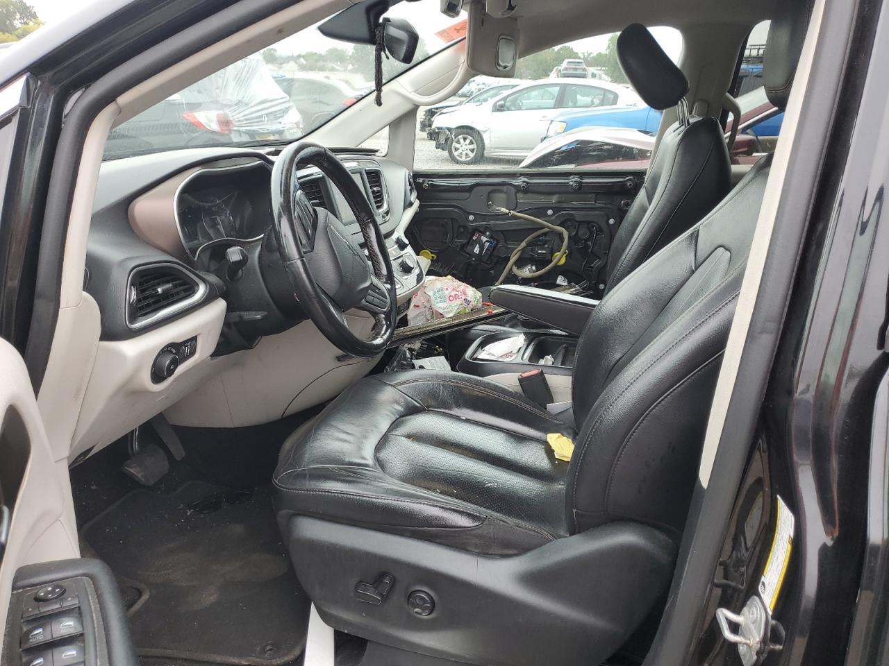 2019 Chrysler Pacifica Touring L - Фото 7
