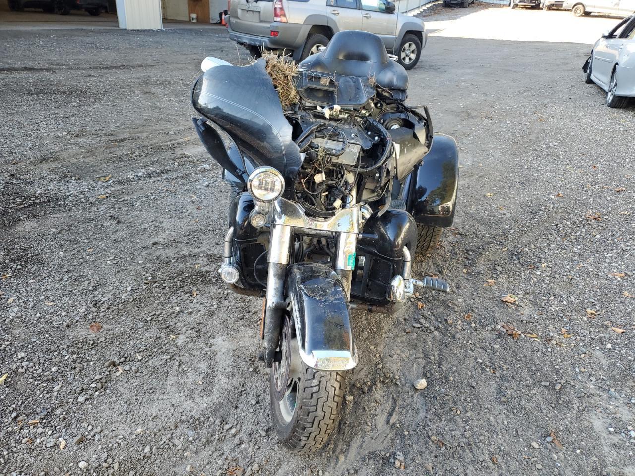 2020 Harley-Davidson Flhtcutg - Фото 2