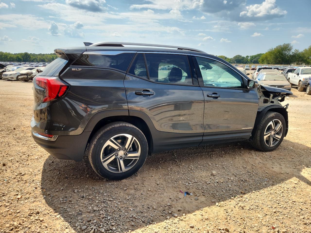 2020 GMC Terrain Slt - Image 3