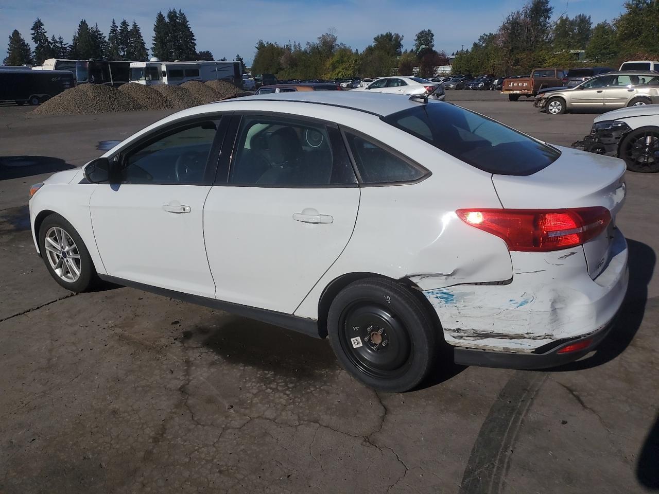 2016 Ford Focus - Image 2