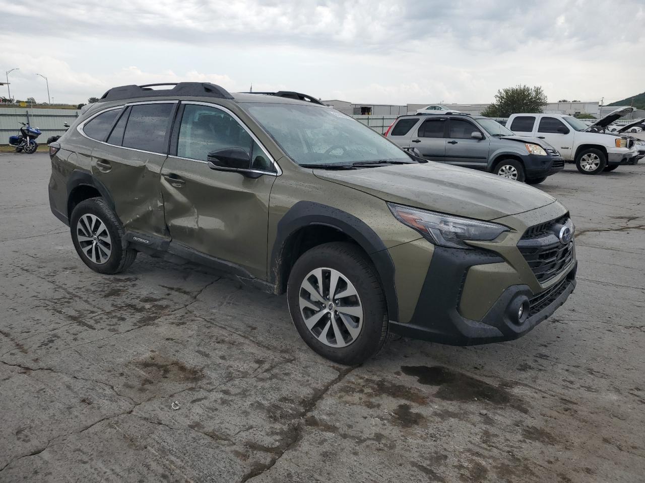 2025 Subaru Outback Premium - Image 4