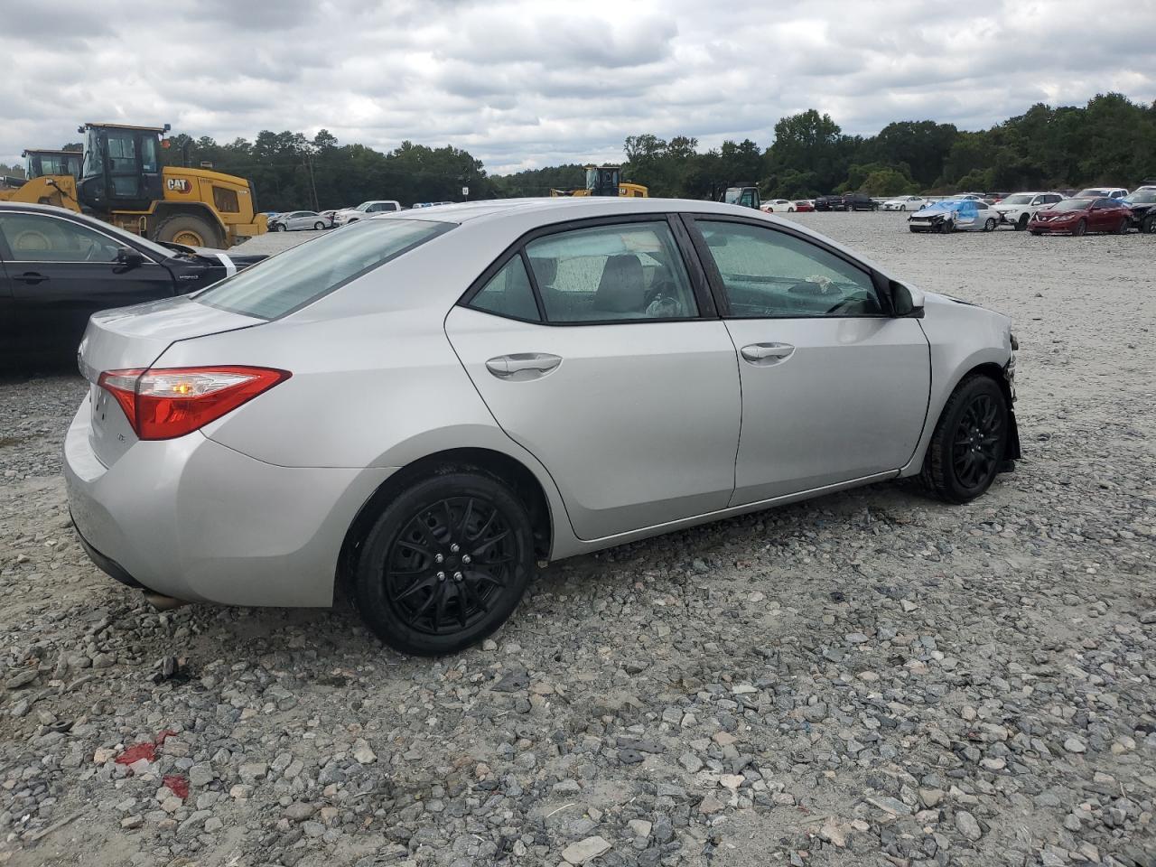 2015 Toyota Corolla L - Фото 3
