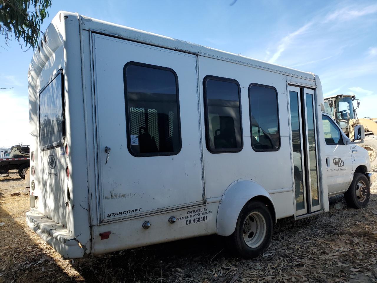 2012 Ford Econoline - Transit Vehicles Bus - Image 3