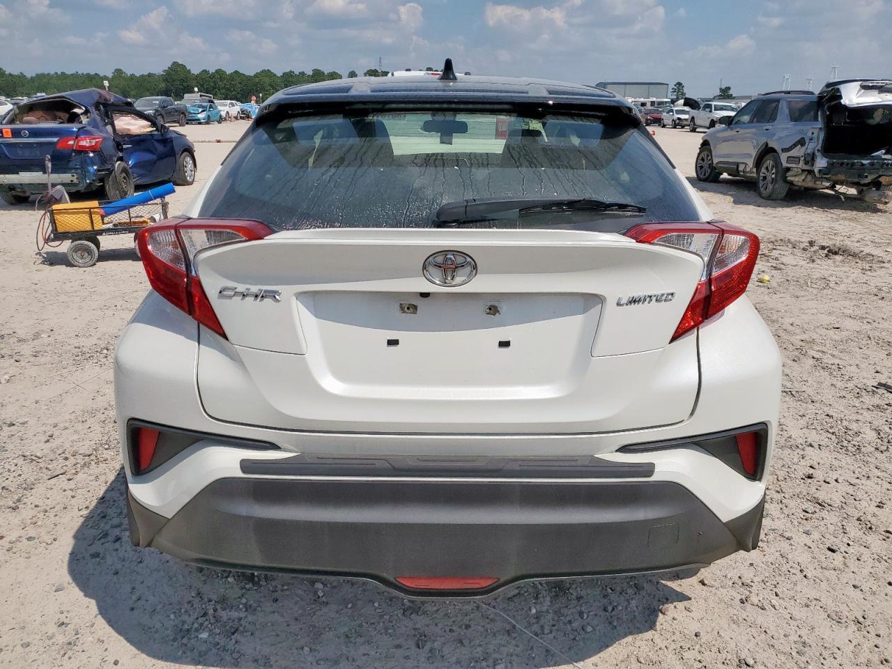 2020 Toyota C-Hr Xle - Фото 6