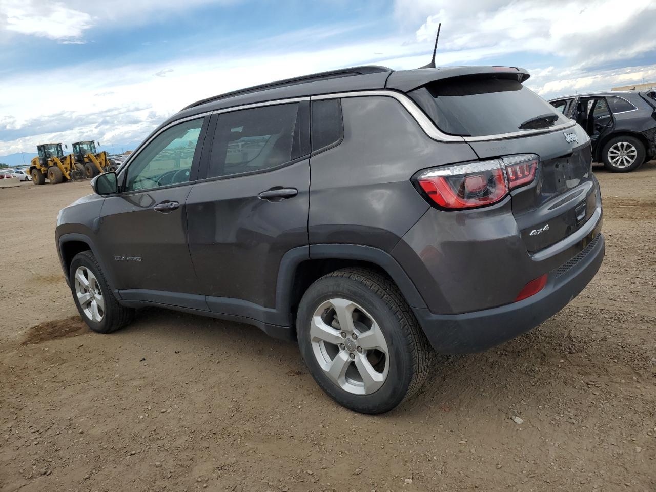 2018 Jeep Compass Latitude - Фото 2