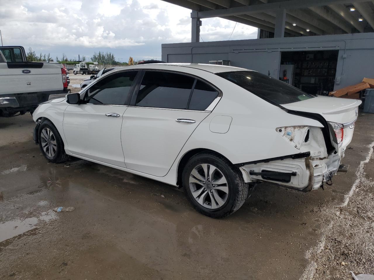 2015 Honda Accord Lx - Фото 2