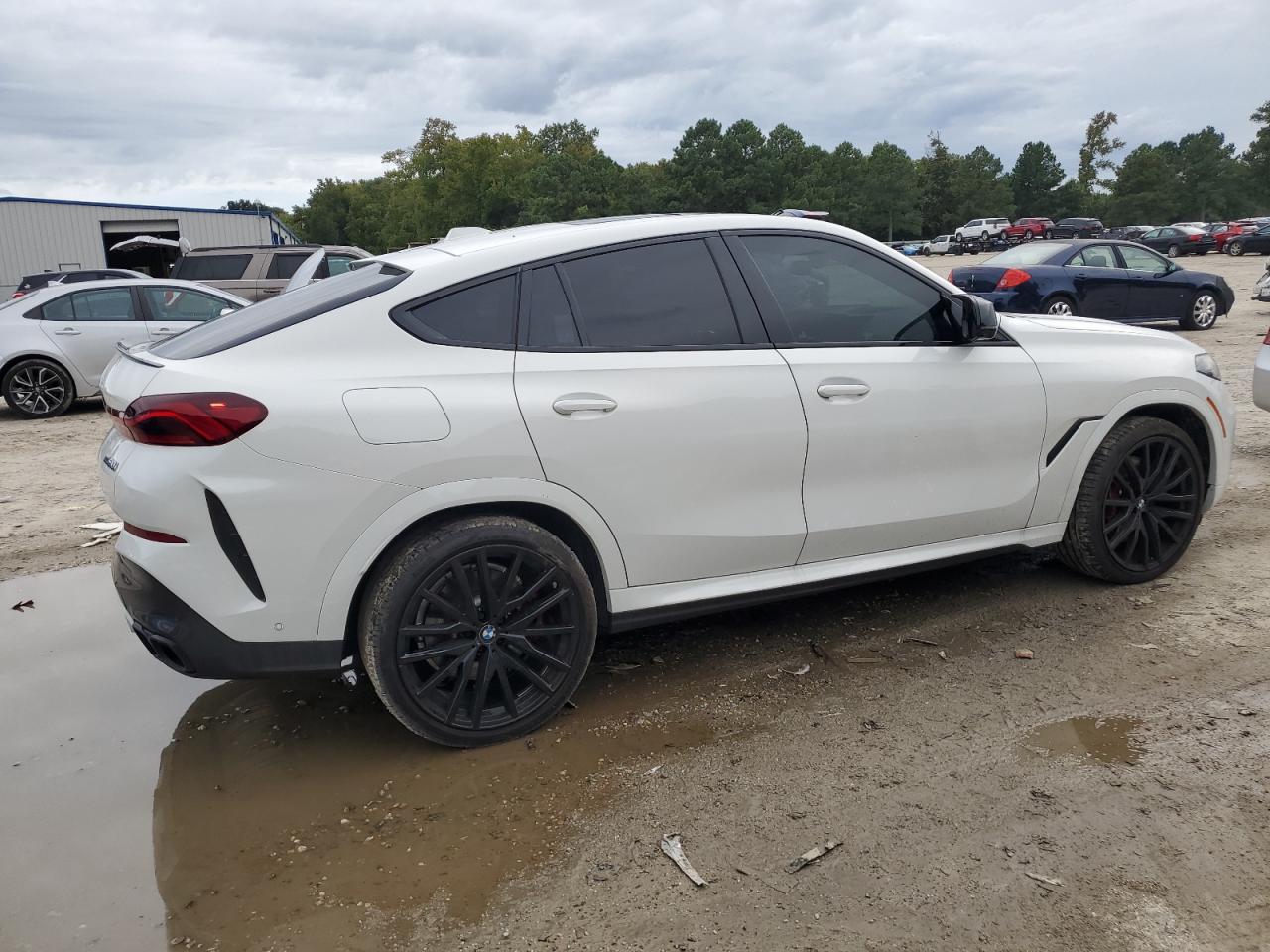 2024 BMW X6 M60I - Фото 3