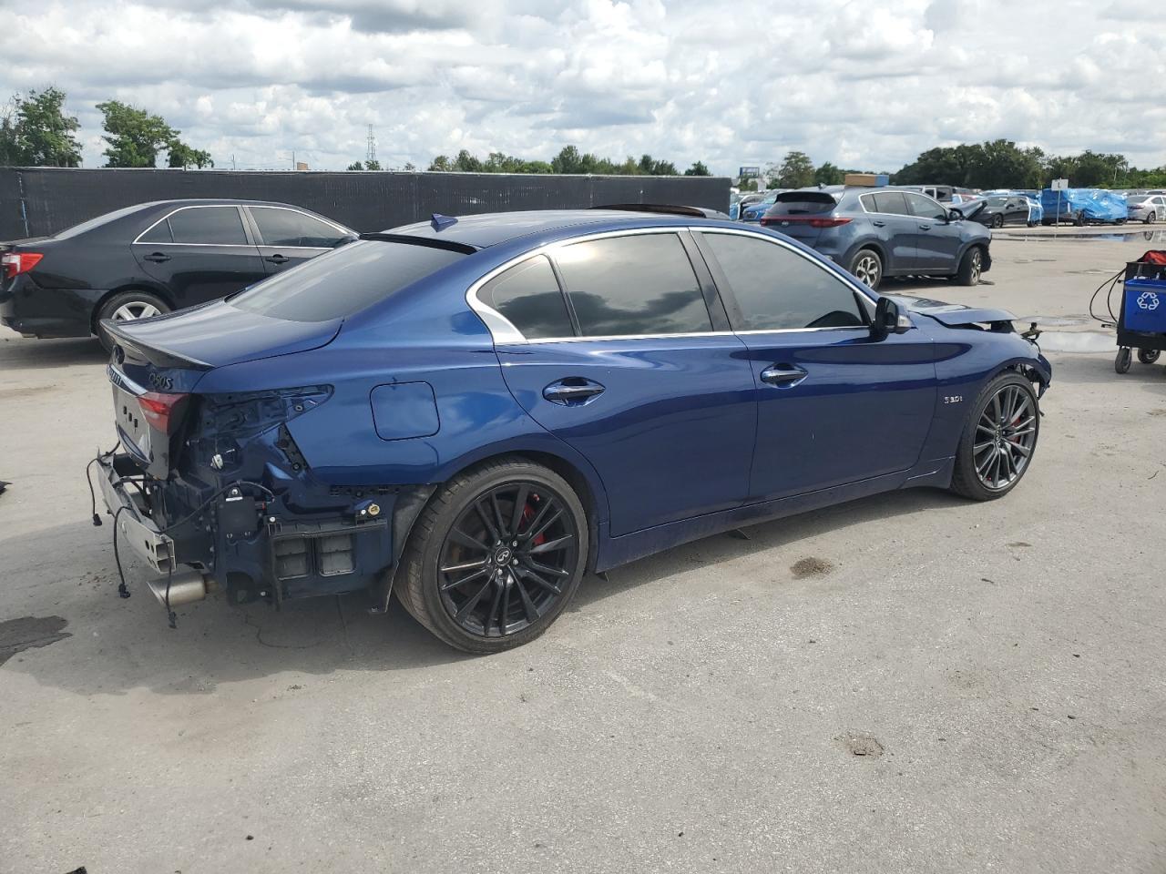 2019 Infiniti Q50 Red Sport 400 - Фото 3