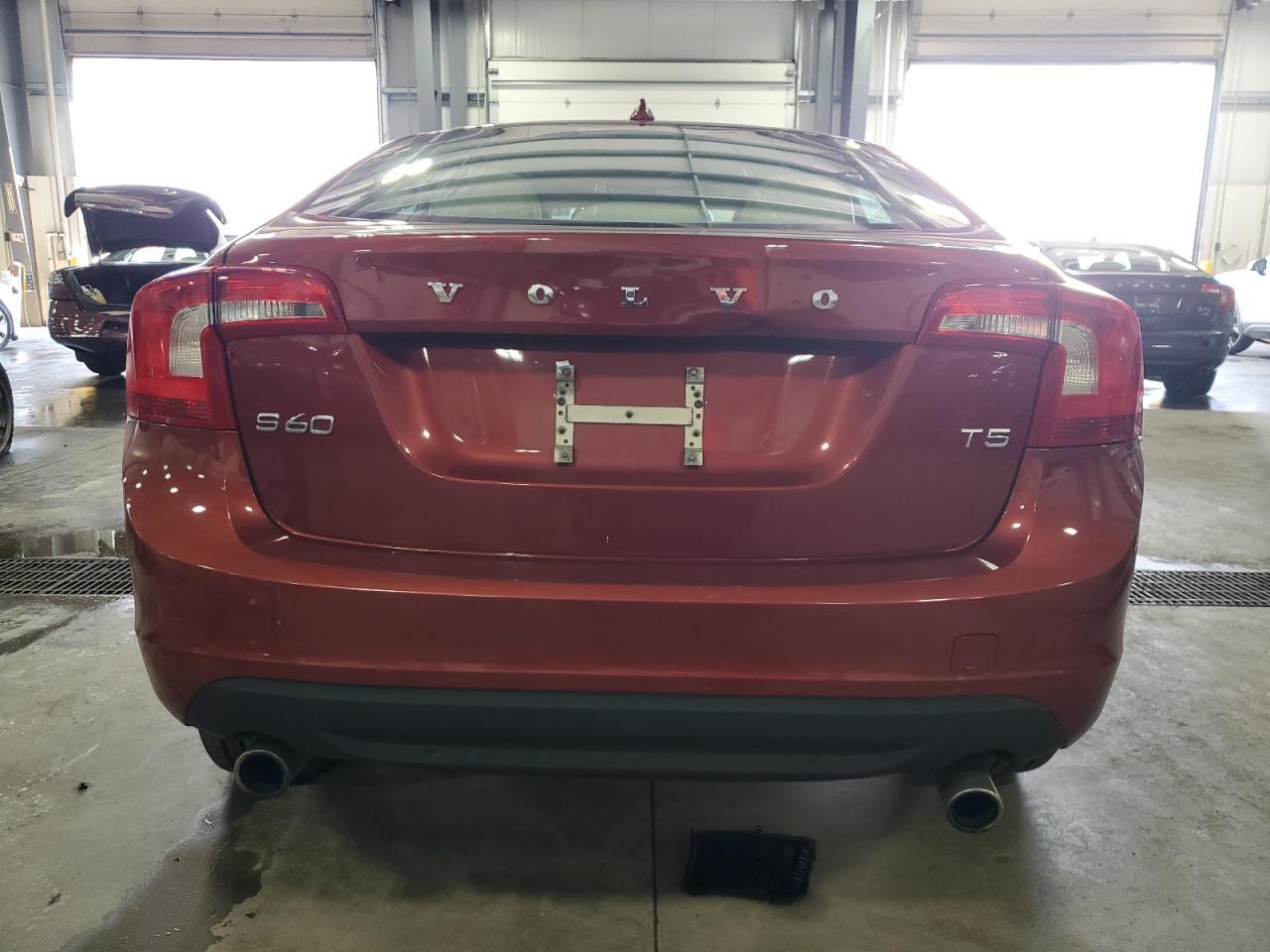 2013 Volvo S60 T5 - Image 6