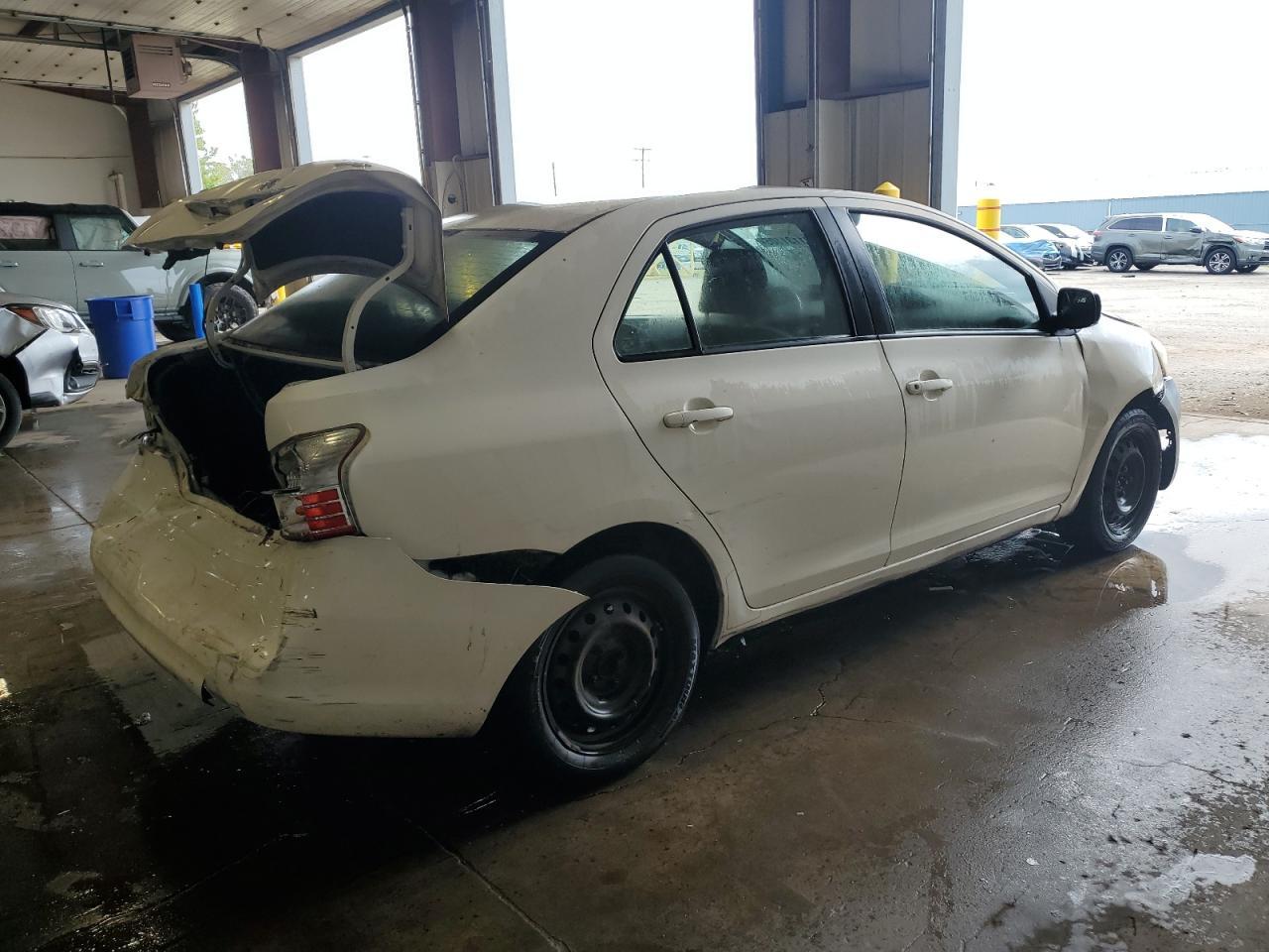 2008 Toyota Yaris - Image 3
