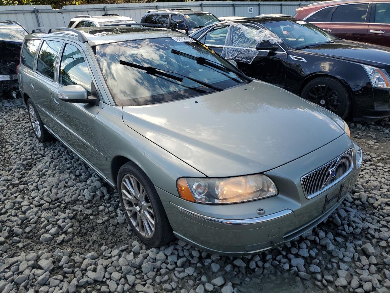 2007 Volvo V70 2.5T - Image 4