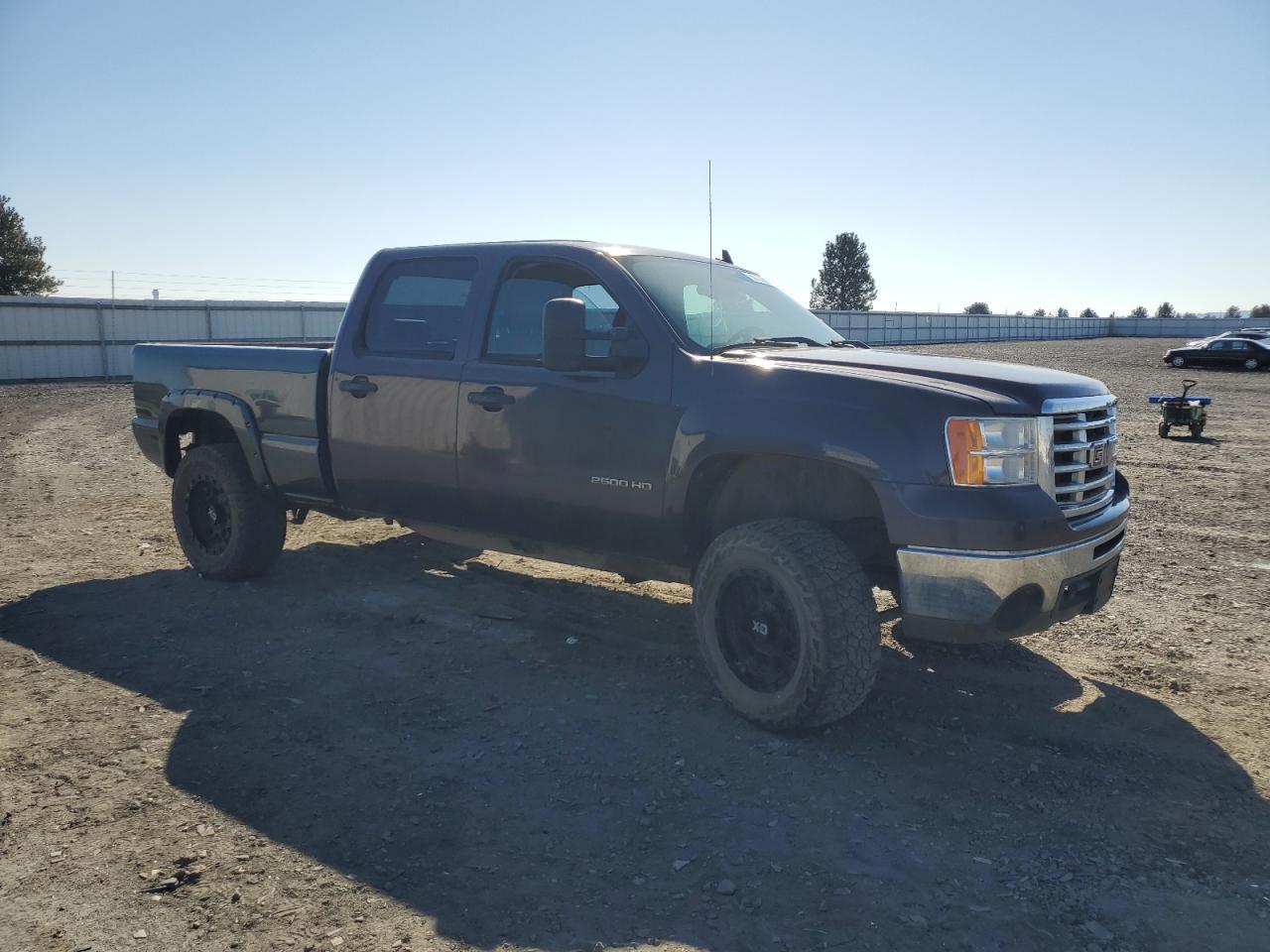 2010 GMC Sierra K2500 Heavy Duty - Фото 4