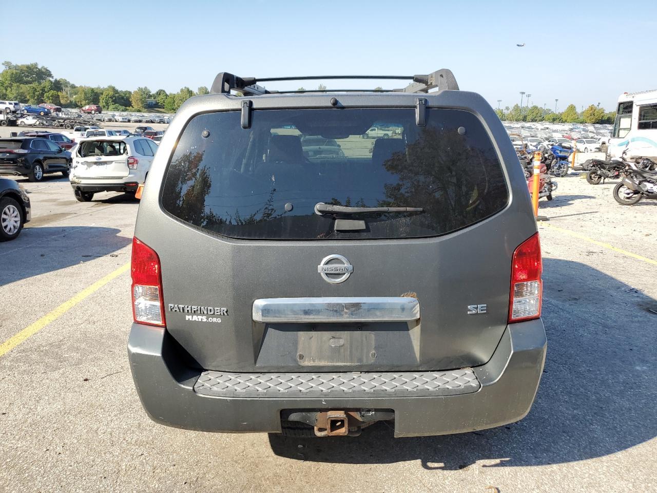 2005 Nissan Pathfinder Le - Image 6