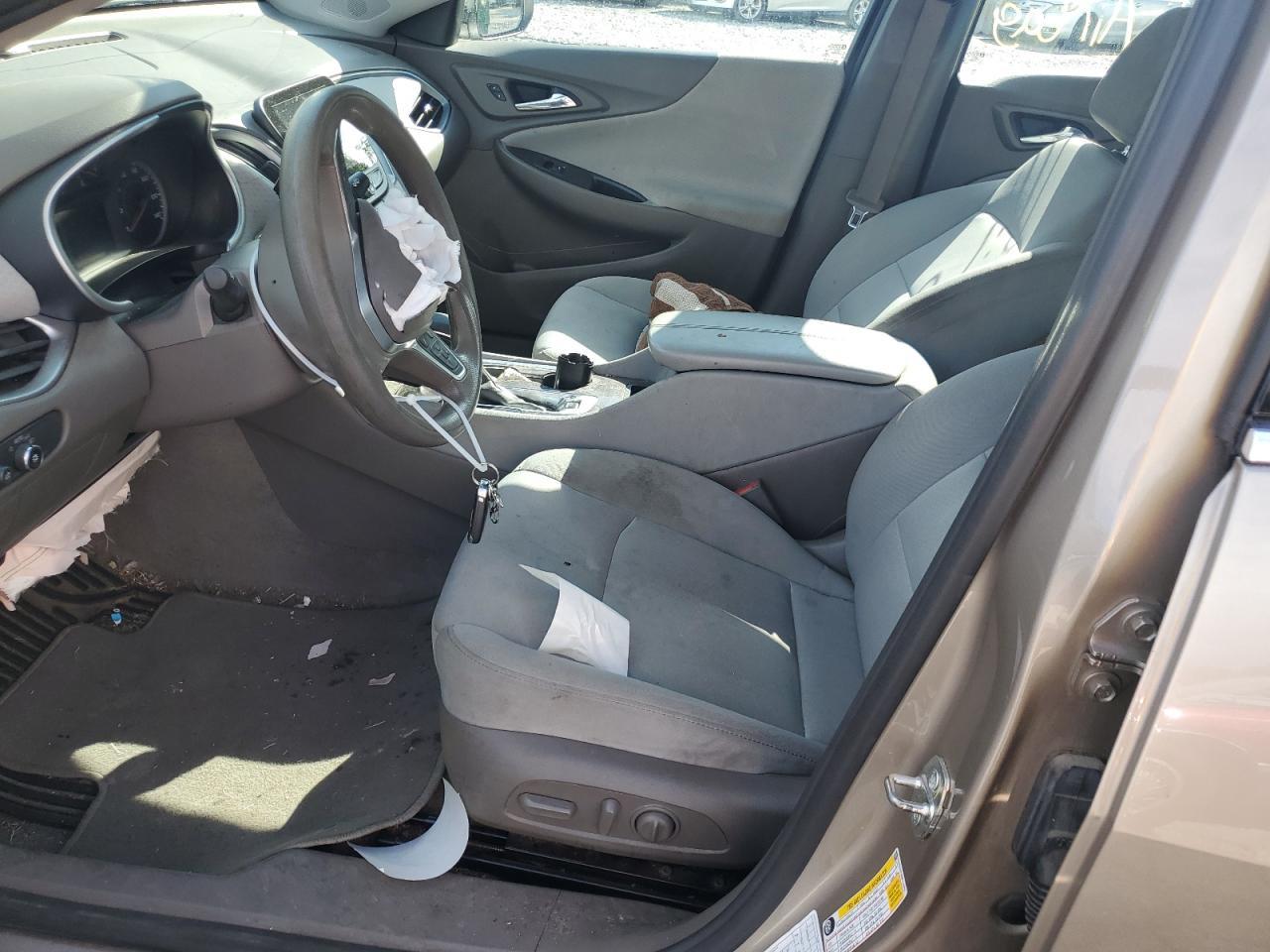 2022 Chevrolet Malibu - Image 7