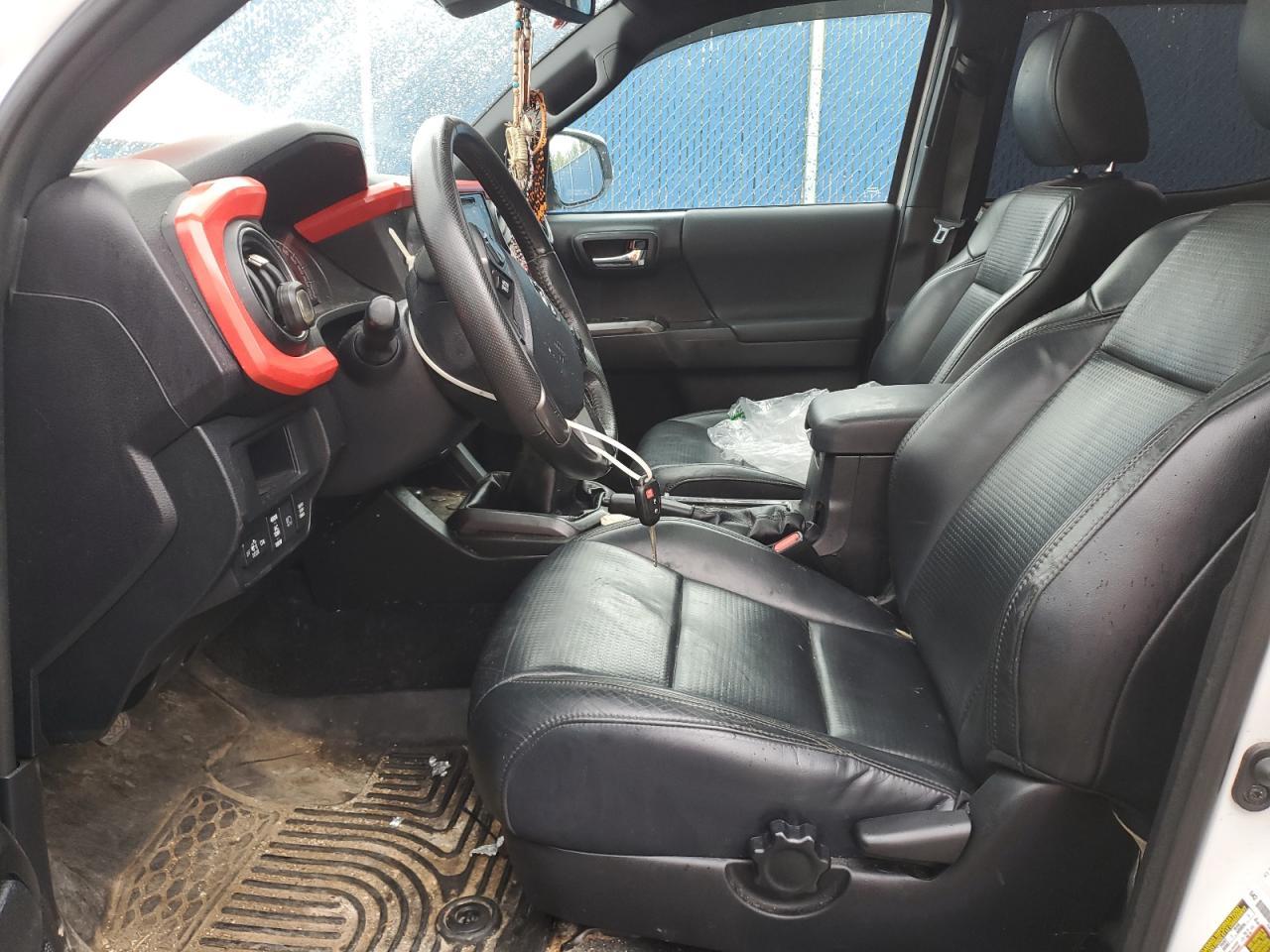 2018 Toyota Tacoma Double Cab - Image 7