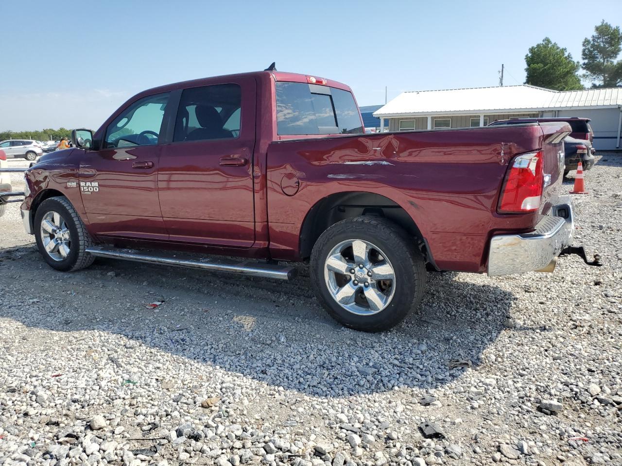 2019 Ram 1500 Classic - Фото 2