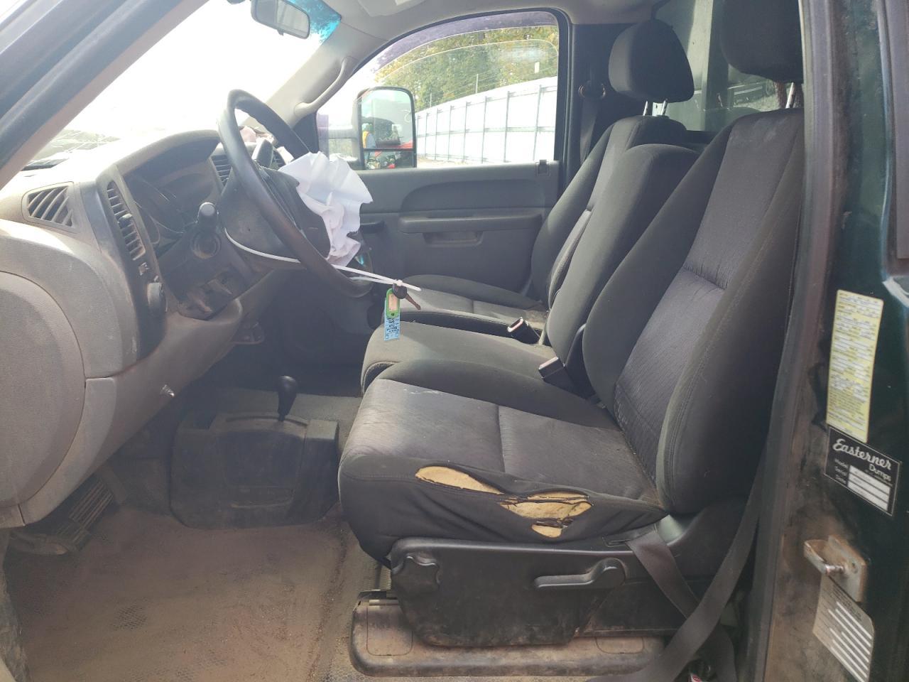 2010 GMC Sierra K3500 - Фото 7