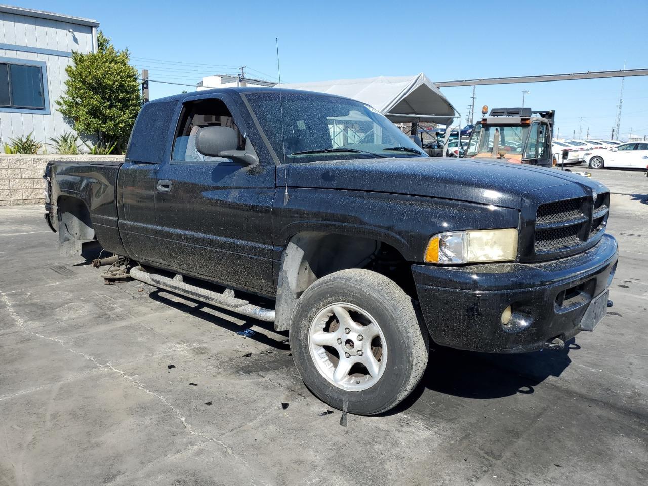 2001 Dodge Ram 1500 - Фото 4