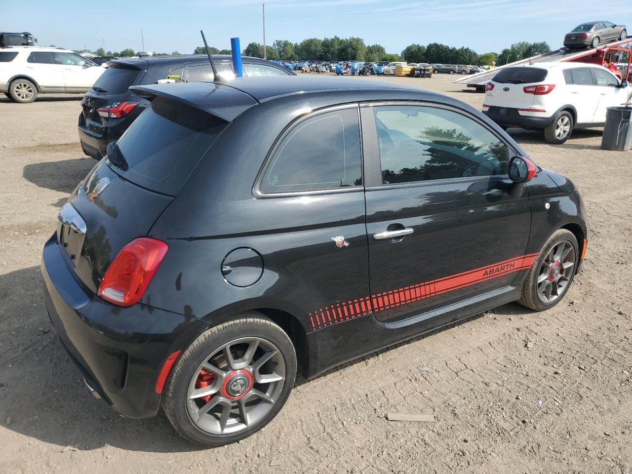 2012 Fiat 500 Abarth - Image 3
