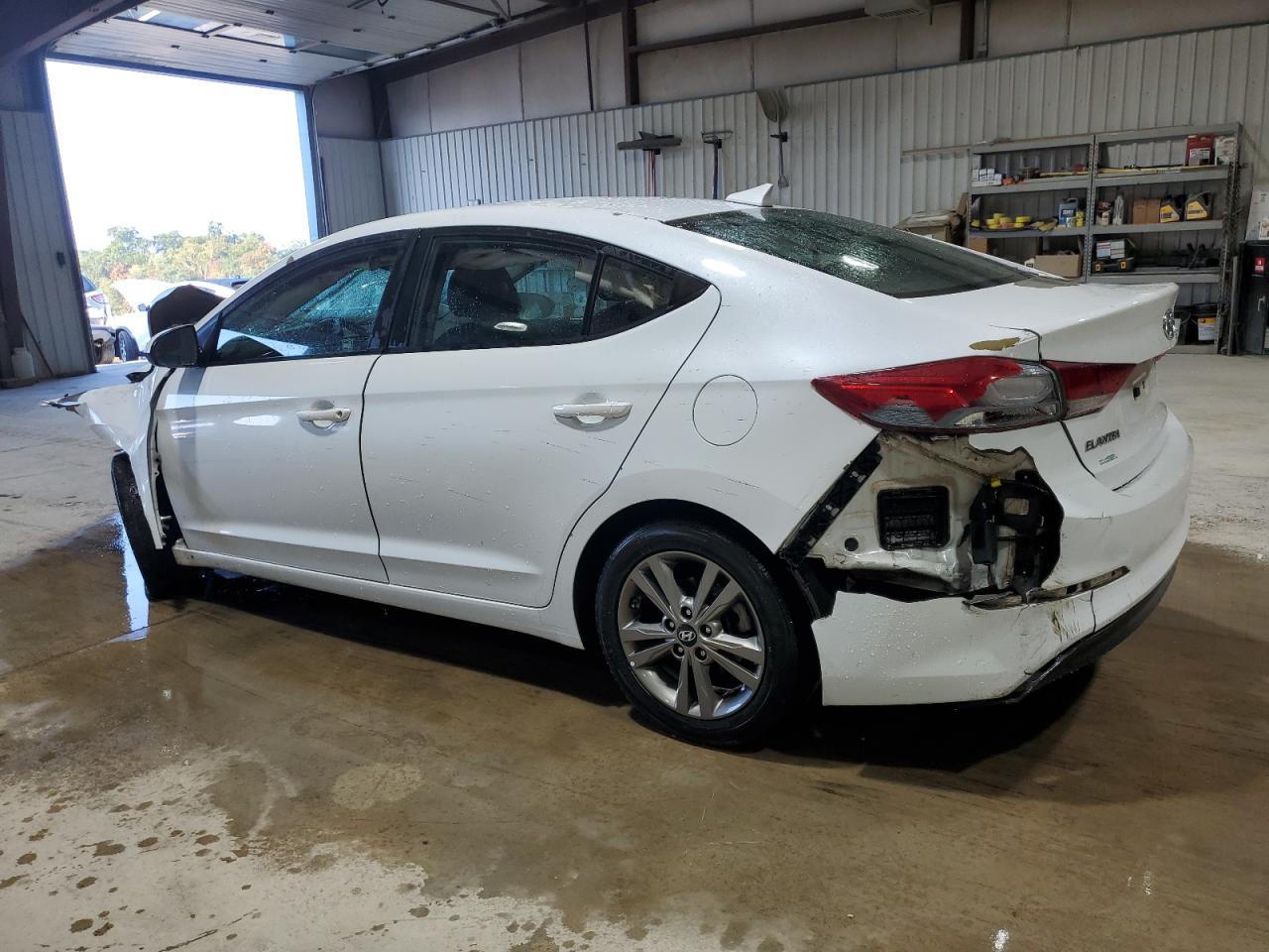 2018 Hyundai Elantra Sel - Фото 2