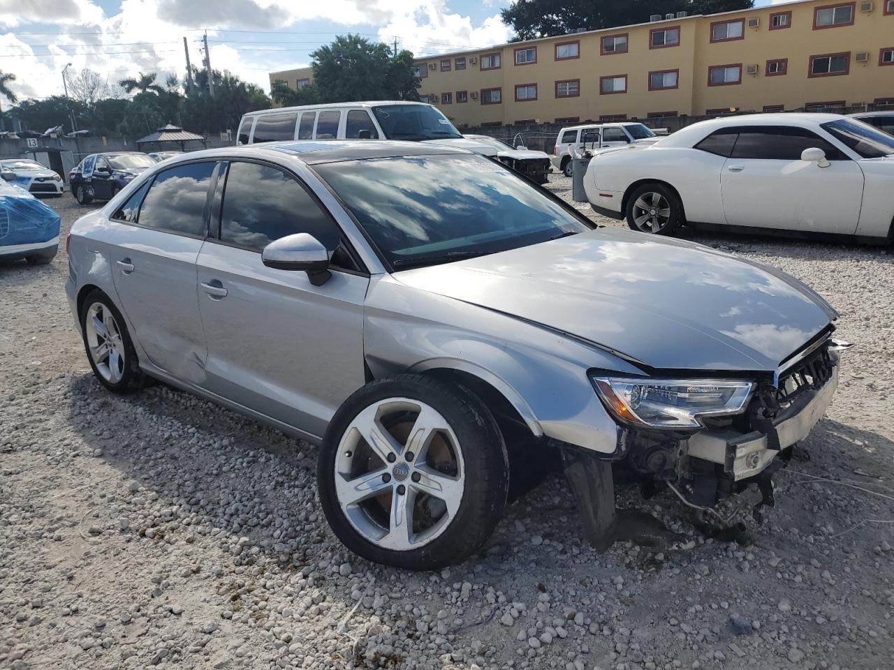 2017 Audi A3 Premium - Фото 4