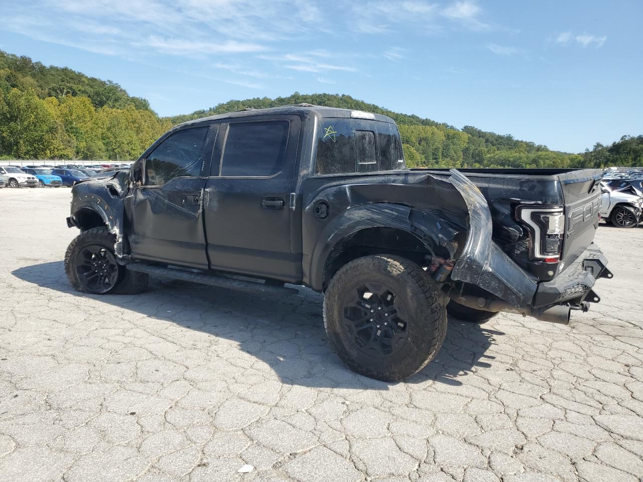 2020 Ford F150 Raptor - Фото 2