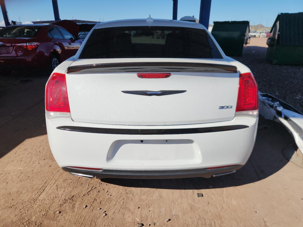 2017 Chrysler 300 Limited - Фото 6
