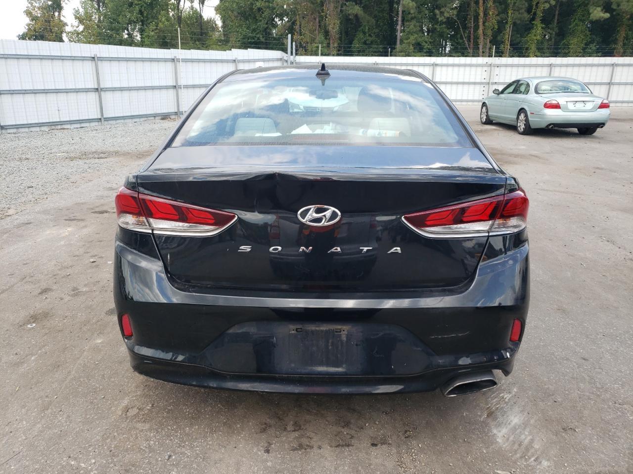 2018 Hyundai Sonata Sport - Image 6