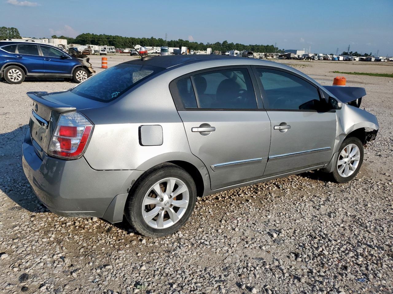 2012 Nissan Sentra 2.0 - Фото 3
