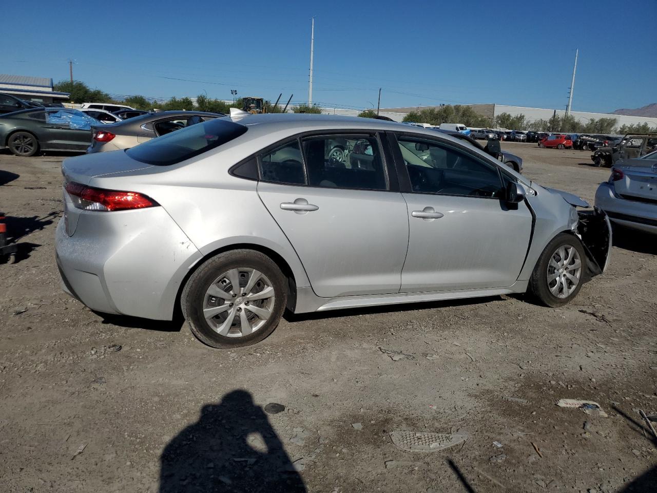 2022 Toyota Corolla Le - Image 3