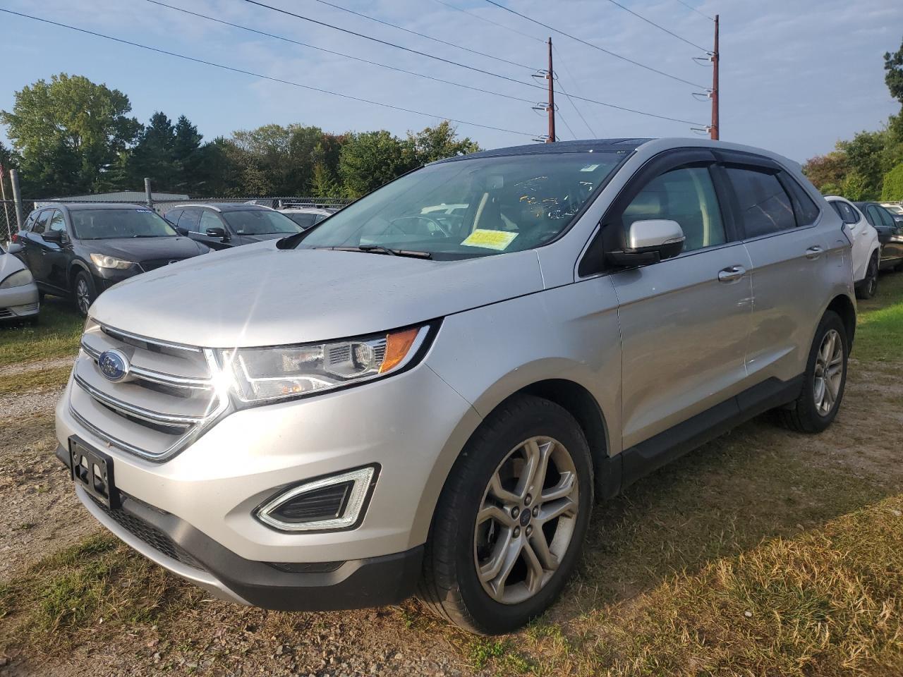 2017 Ford Edge Titanium - Image 2
