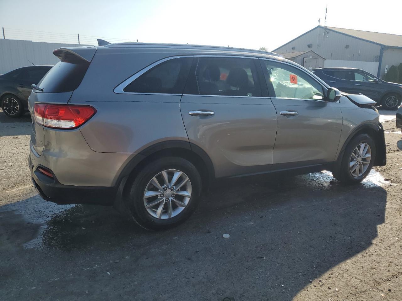 2017 Kia Sorento Lx - Фото 3