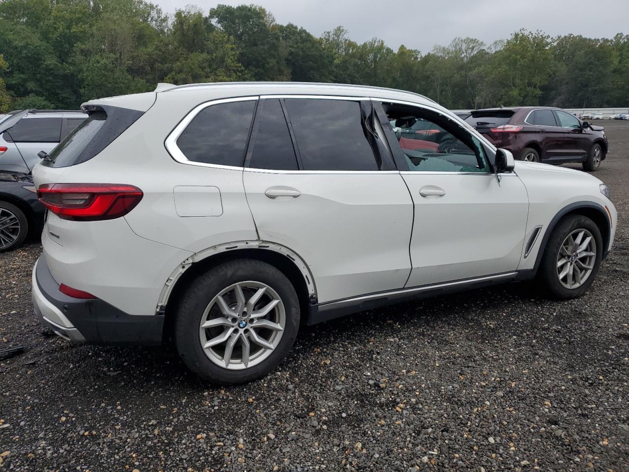 2019 BMW X5 xDrive40I - Image 3