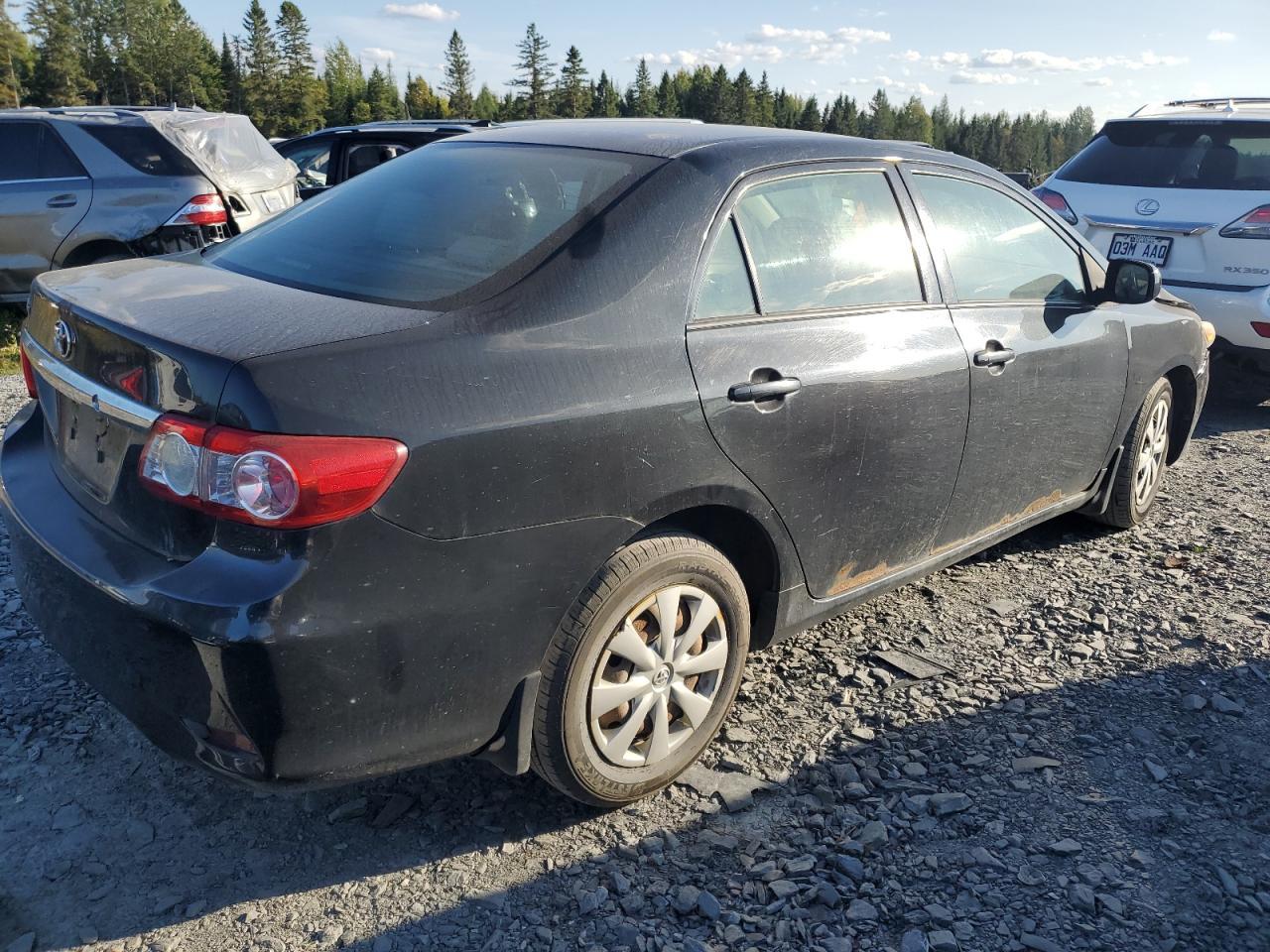 2011 Toyota Corolla - Фото 3