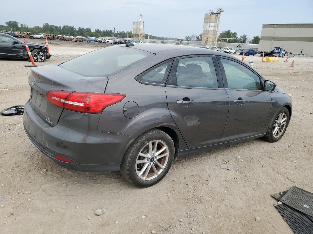 2016 Ford Focus Se - Image 3