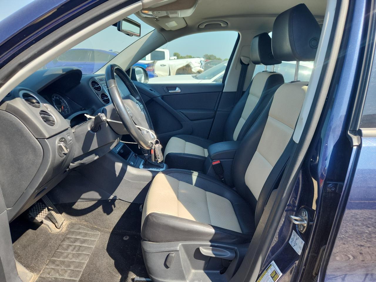 2016 Volkswagen Tiguan S - Image 7