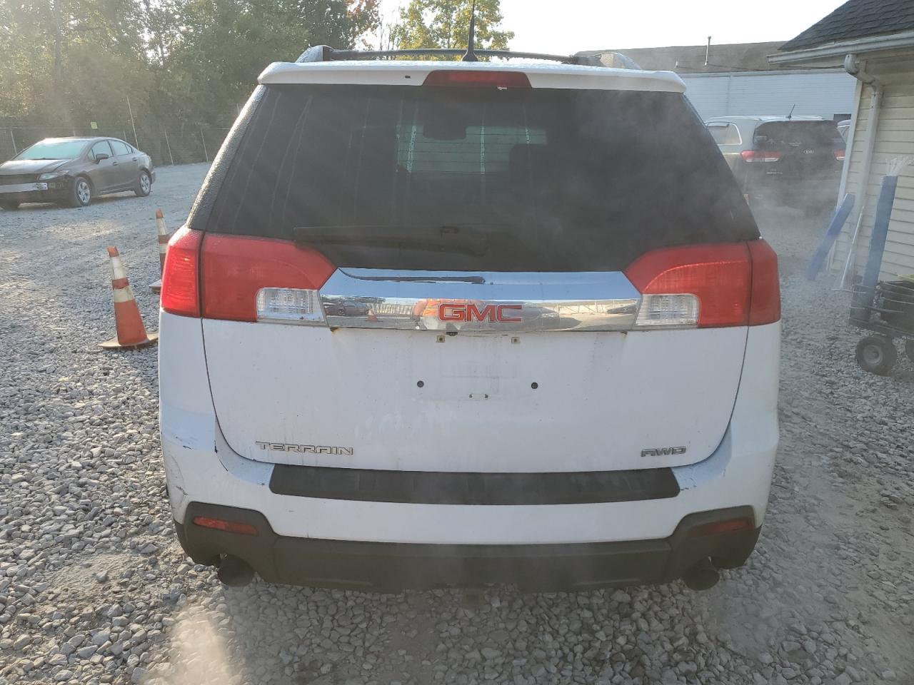 2010 GMC Terrain Sle - Image 6