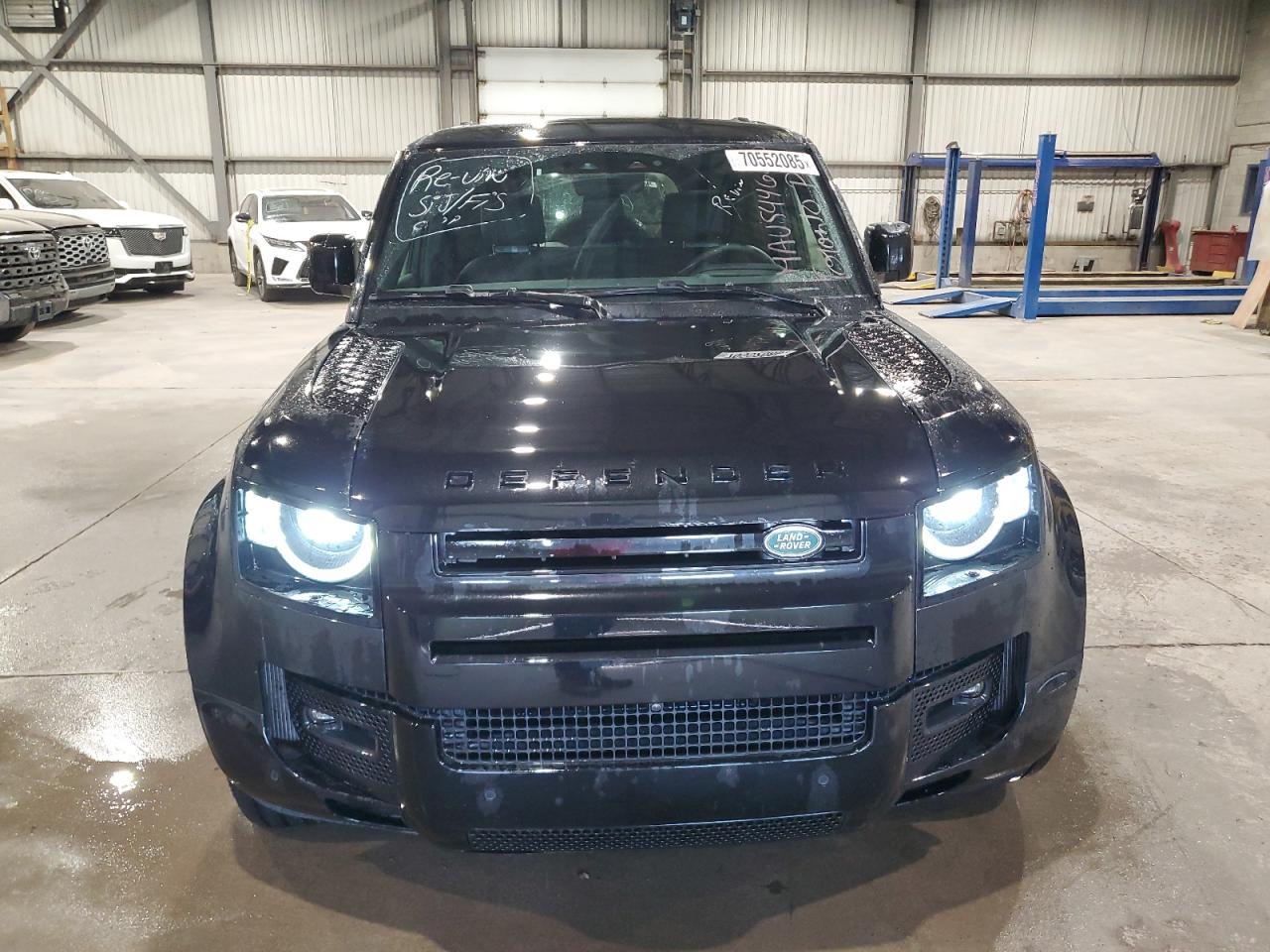 2024 Land Rover Defender 110 X-Dynamic Se - Image 5