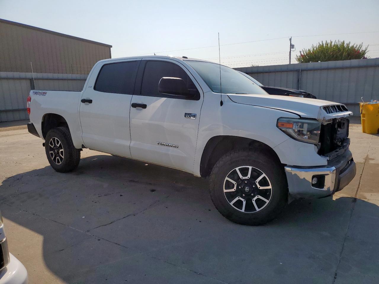 2018 Toyota Tundra Crewmax Sr5 - Фото 4