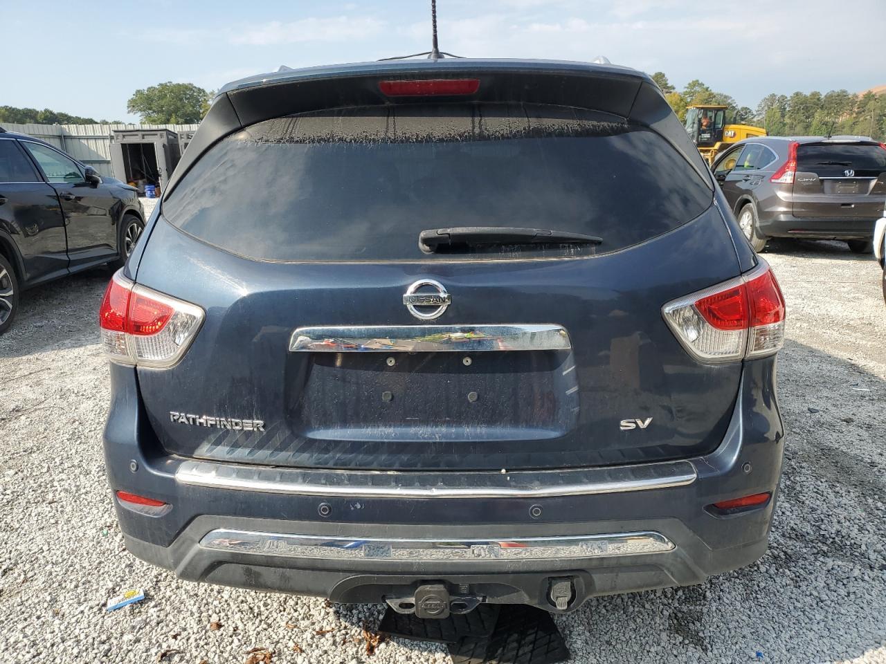 2014 Nissan Pathfinder S - Фото 6