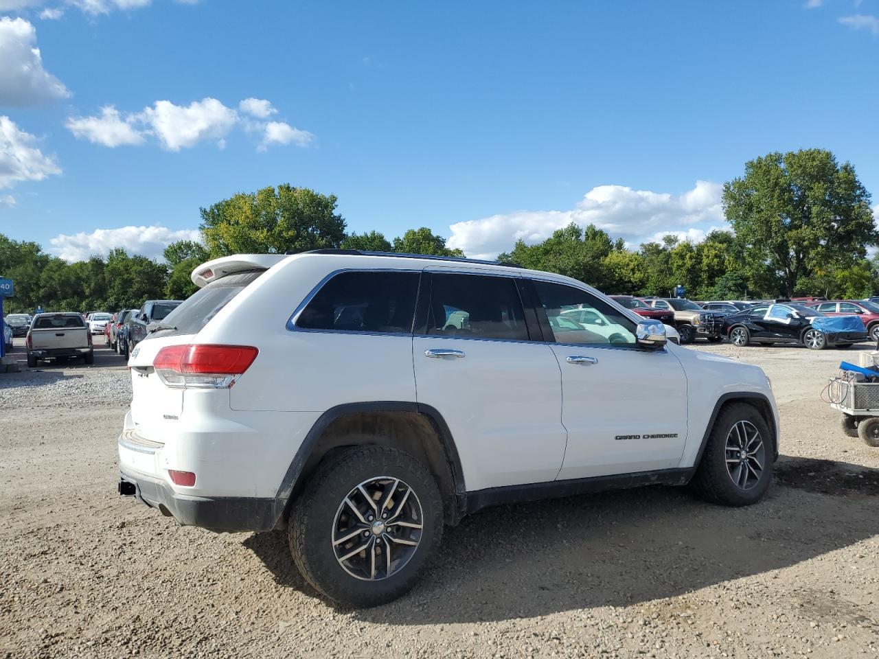 2017 Jeep Grand Cherokee Limited - Image 3