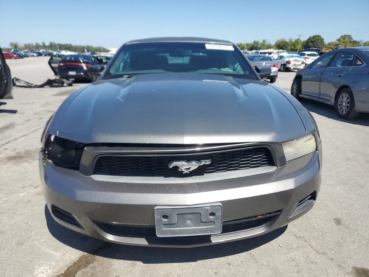 2011 Ford Mustang - Фото 5